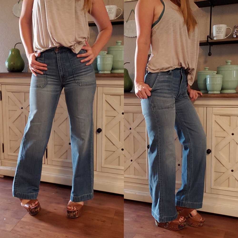 Madewell Light Blue High-Rise Wide Leg Jeans with Front Patch Pockets
